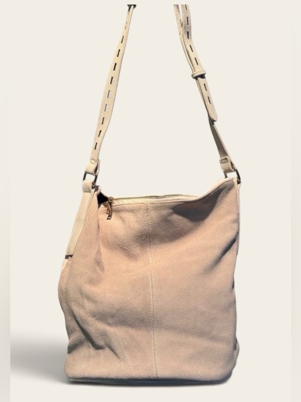 Elegant Cream Shoulder Bag